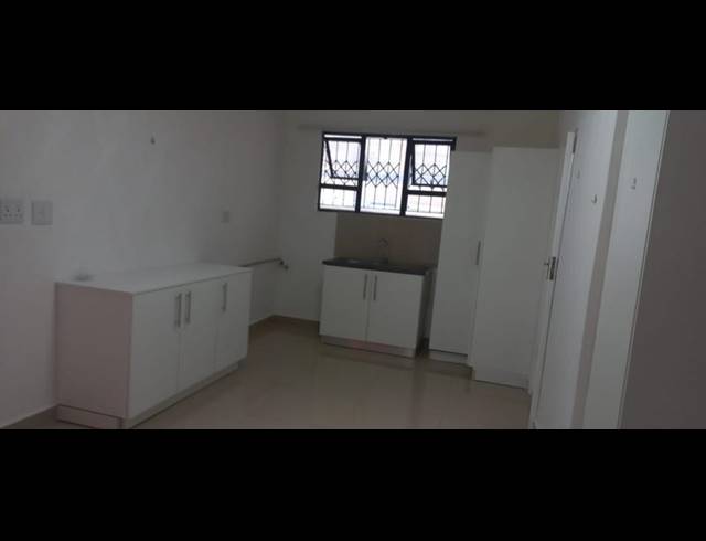 1 BEDROOM PROPERTY TO RENT IN MALVERN